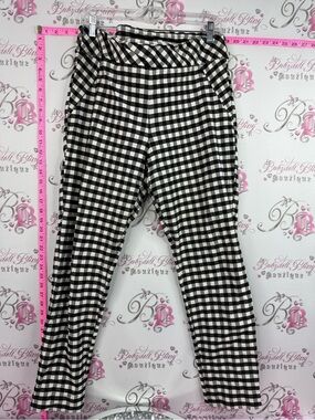 le chateau pants Black and White Gingham Tapered Pants
